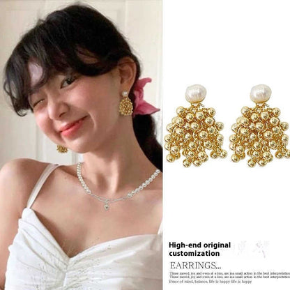 Beautiful Pearl Earring with Unique Style