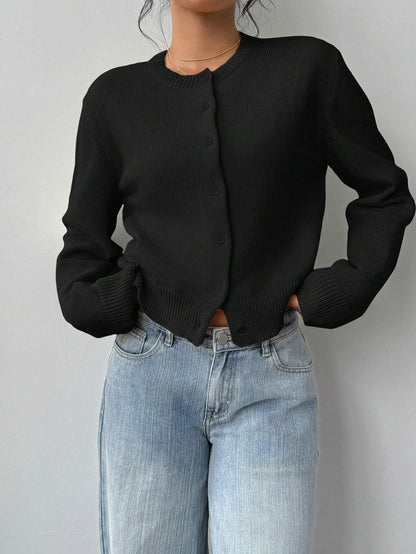Gracefully Styled Cardigan for Any Occasion