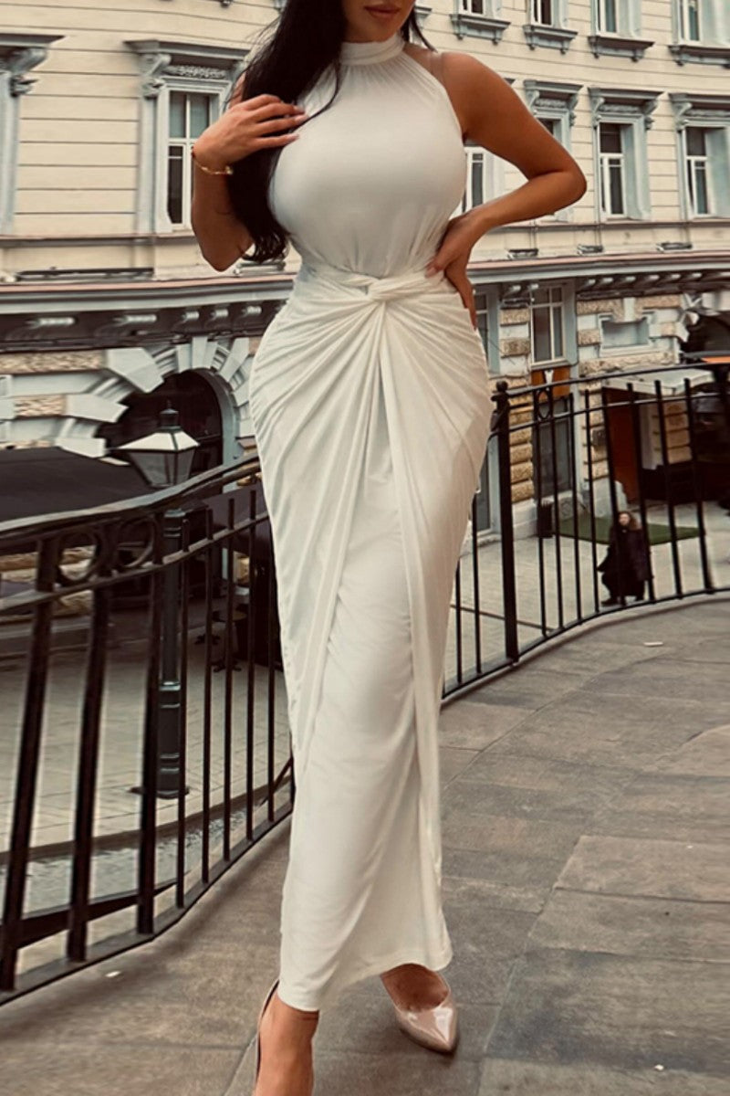 Effortlessly Elegant Dress with a Timeless Design