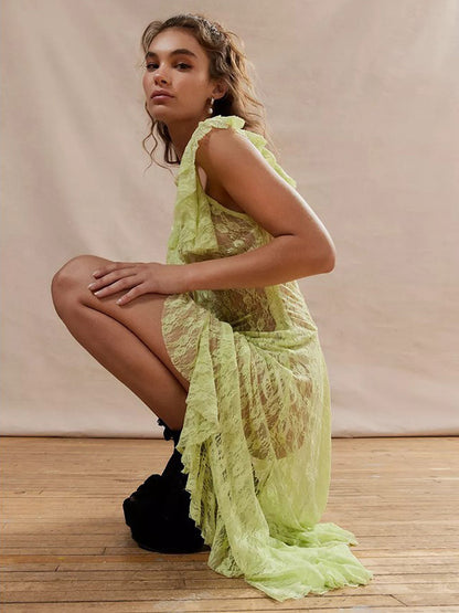 A Vintage Style Dress with Delicate Timeless Details