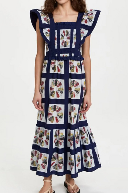 Sophisticated Dress with a Clean Classic Look