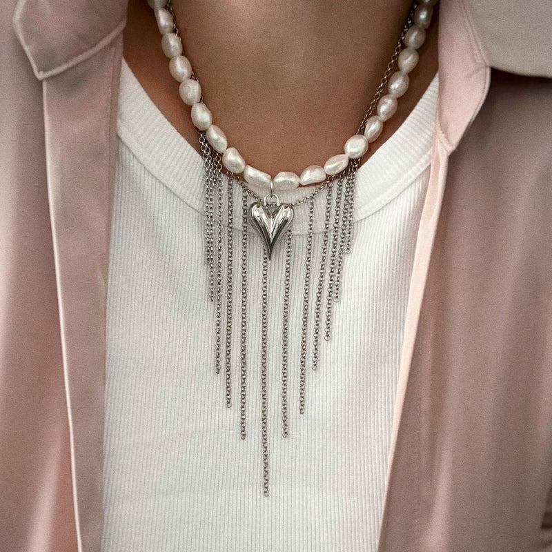 Stunning Pearl Necklace for Daily Wear