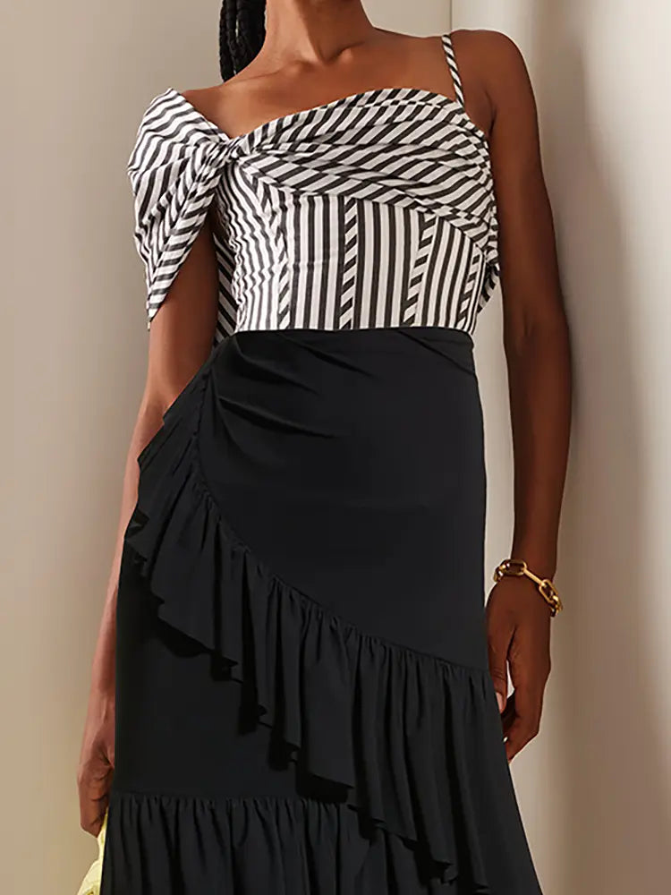 Beautifully Finished Garment in a Timeless Design