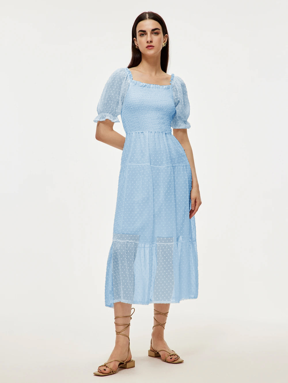 Beautifully Finished Dress in a Timeless Design