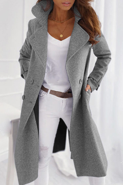 Effortlessly Elegant Garment with a Timeless Design