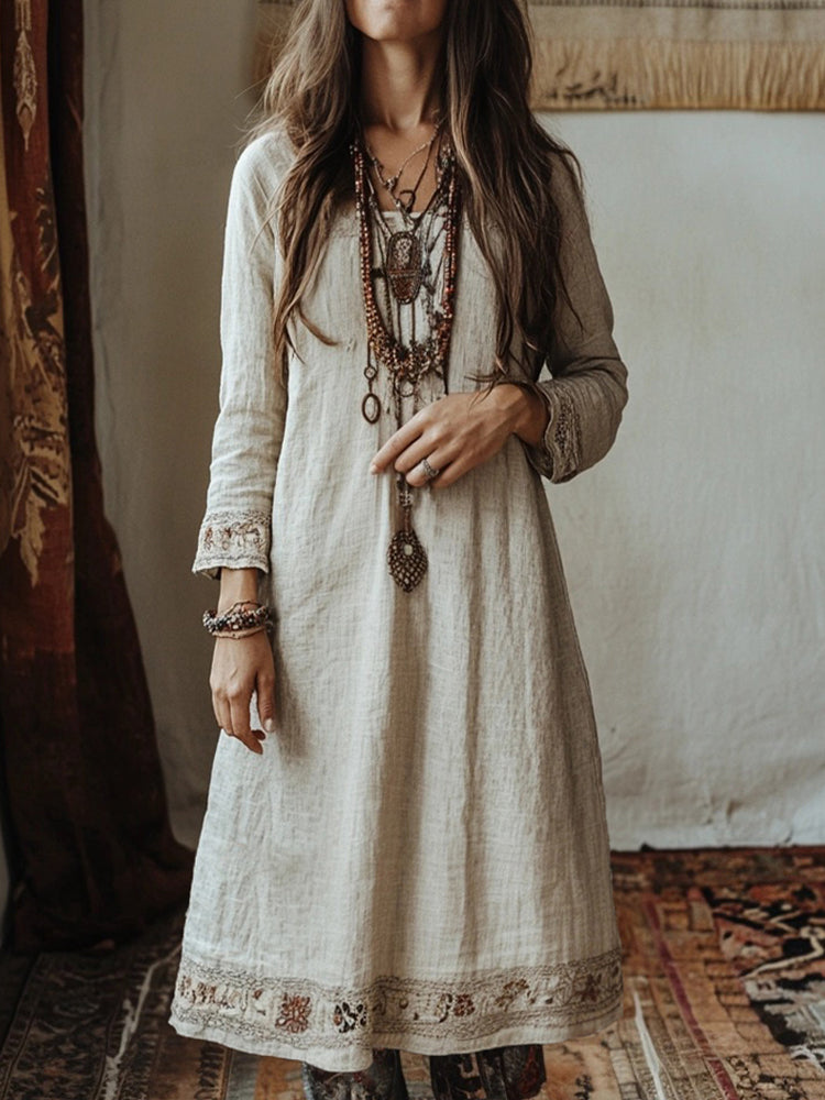 Gracefully Styled Dress for Any Occasion