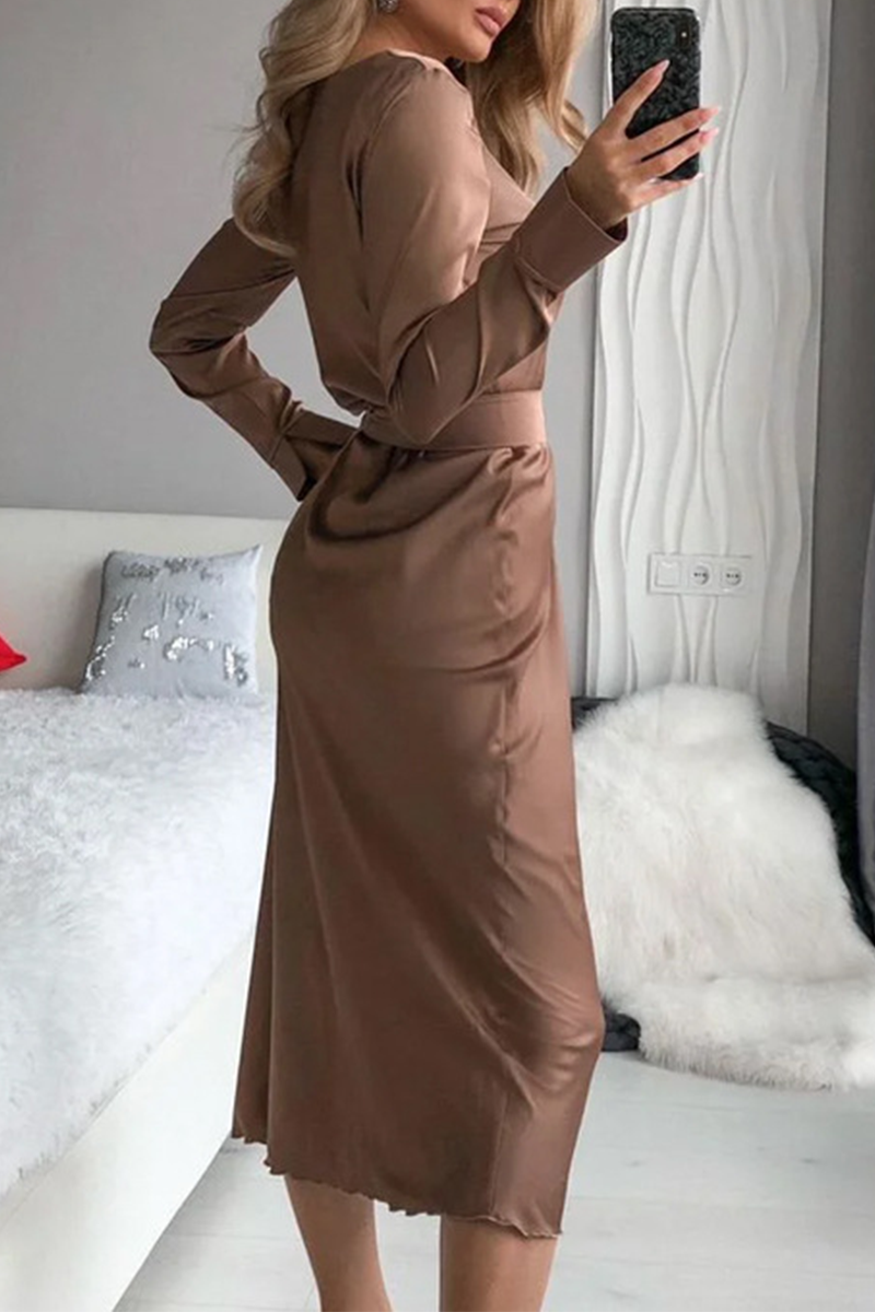 Polished Dress with an Effortless Classic Look