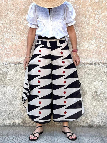 Gracefully Styled Pants for Any Occasion