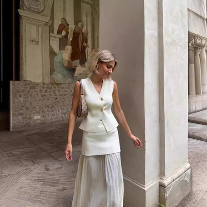 Polished Garment with an Effortless Classic Look