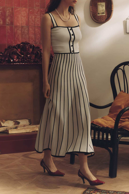 Sophisticated Dress with a Clean Classic Look