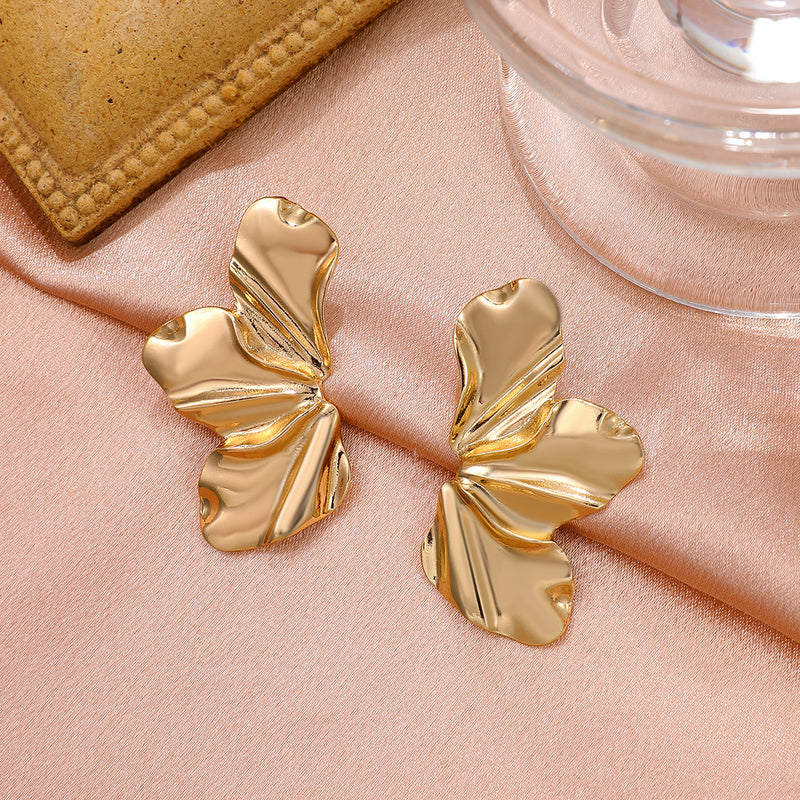 Delicate Artisan Gold Earring