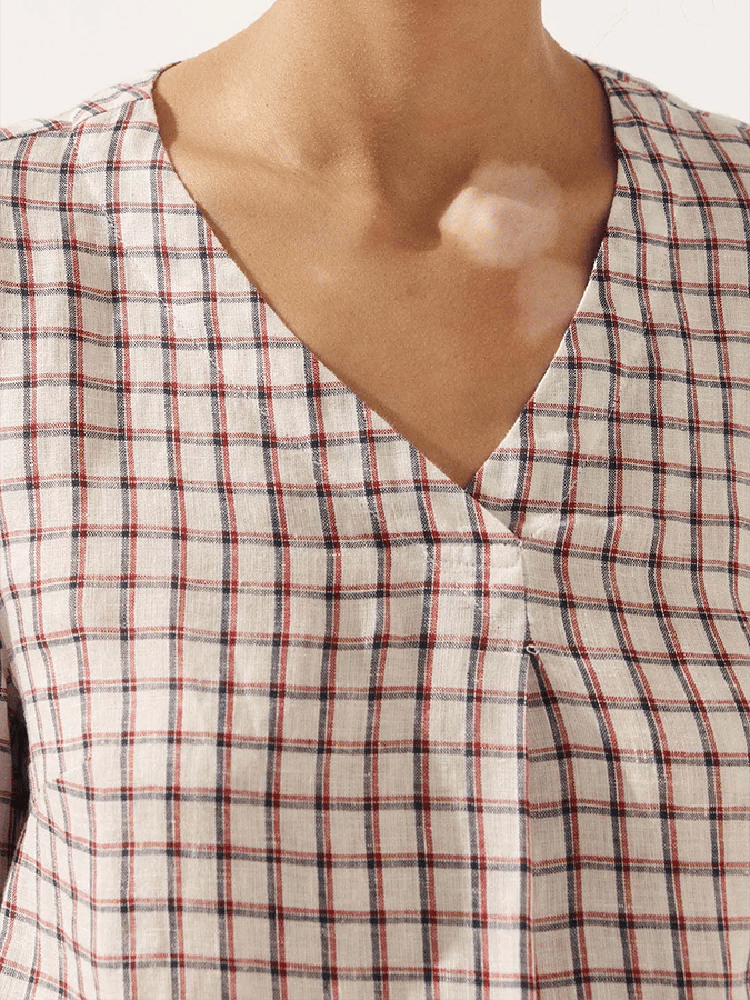 Elegantly Styled Top for Everyday Wear