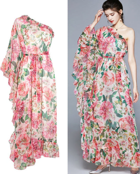 Classic Vintage & Enduringly Stylish Dress