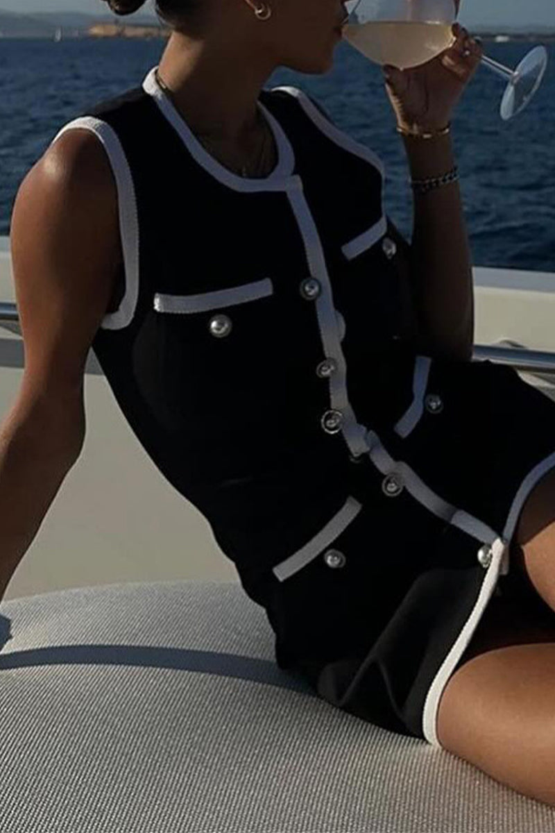 Classic Vintage & Enduringly Stylish Dress