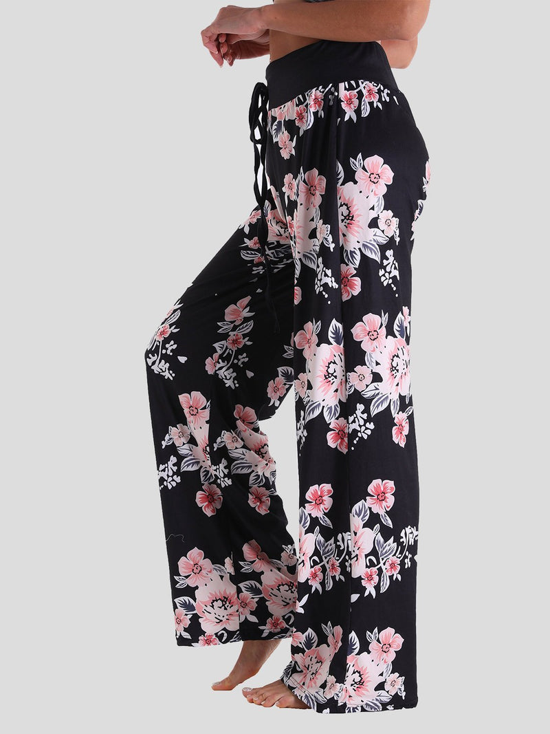 Effortlessly Elegant Pants with a Timeless Design