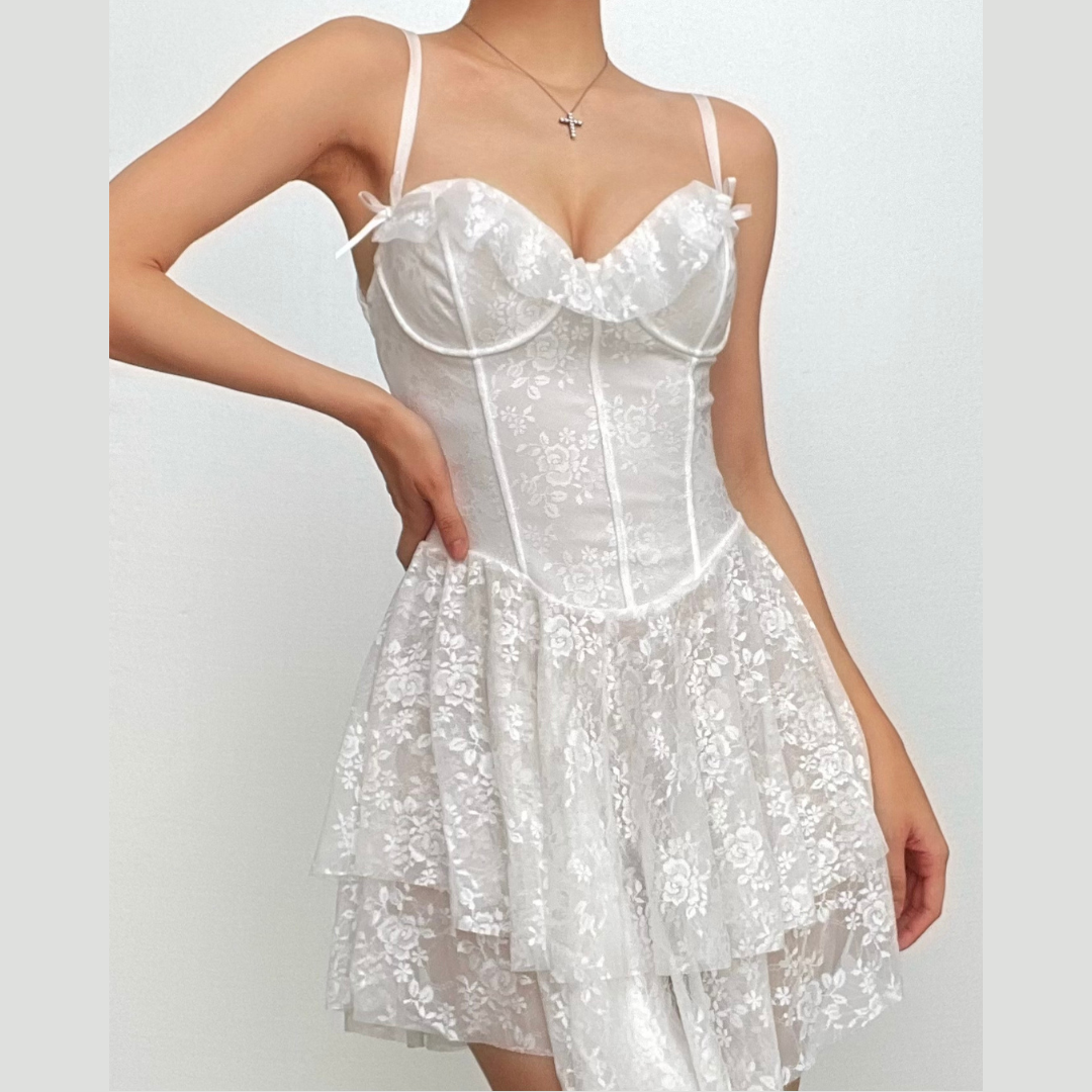 Classic Vintage & Enduringly Stylish Dress