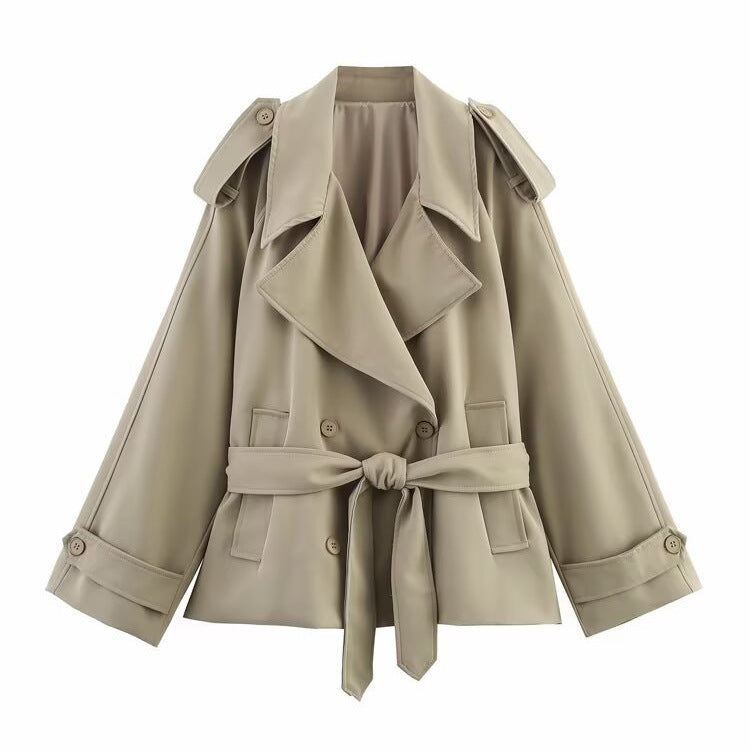 Elegantly Styled Coat for Everyday Wear