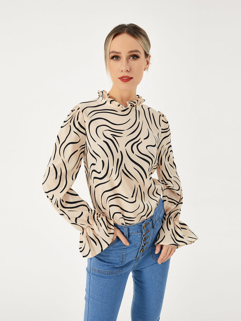 Well Tailored Shirt with a Graceful Silhouette