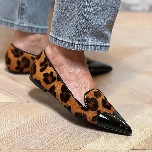 Graceful Orthopedic Pumps for Modern Look