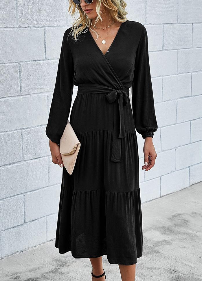 Effortlessly Elegant Dress with a Timeless Design