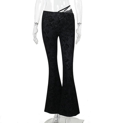Beautifully Finished Garment in a Timeless Design