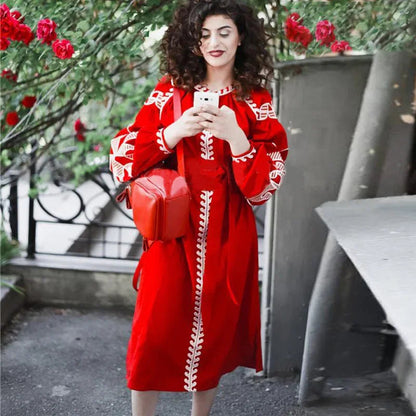 Sophisticated Dress with a Clean Classic Look