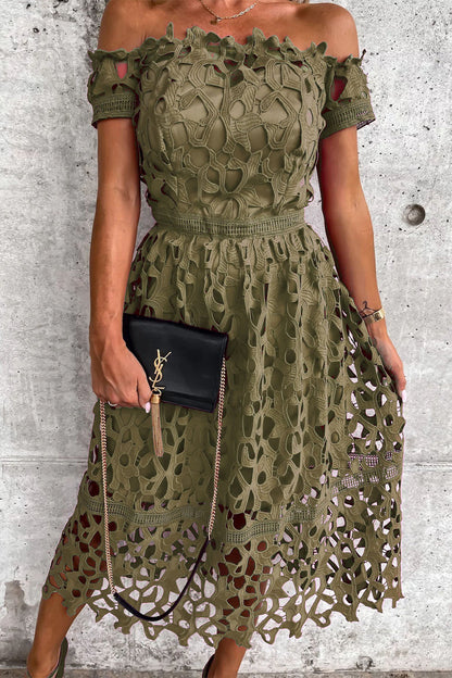 Sophisticated Dress with a Clean Classic Look
