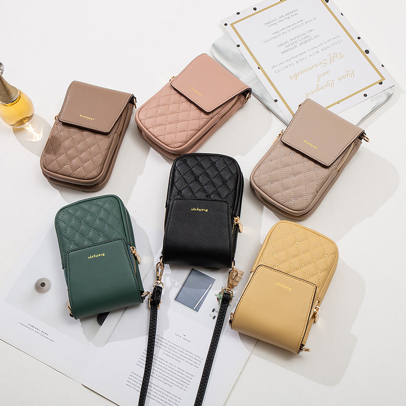 Gracefully Styled Bag for Any Occasion