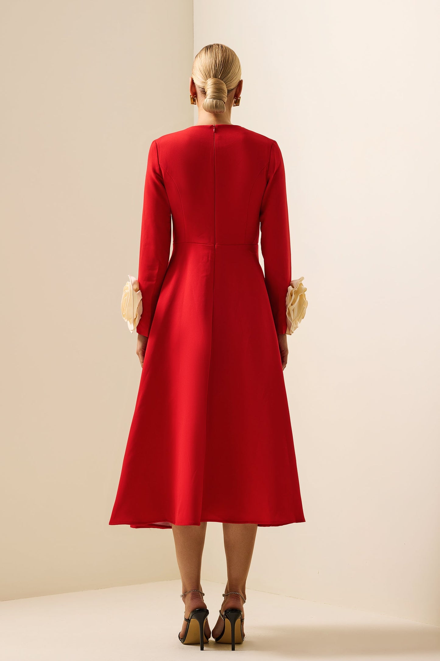 Elegantly Styled Dress for Everyday Wear