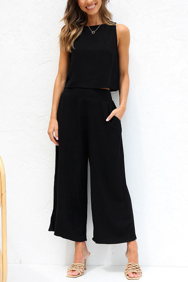 Well Tailored Pants with a Graceful Silhouette