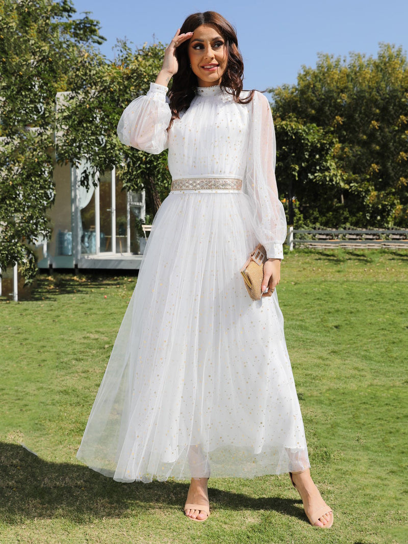 Gracefully Styled Dress for Any Occasion