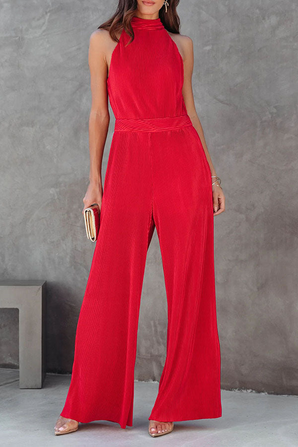 Well Tailored Garment with a Graceful Silhouette