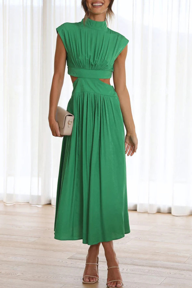 Effortlessly Elegant Dress with a Timeless Design