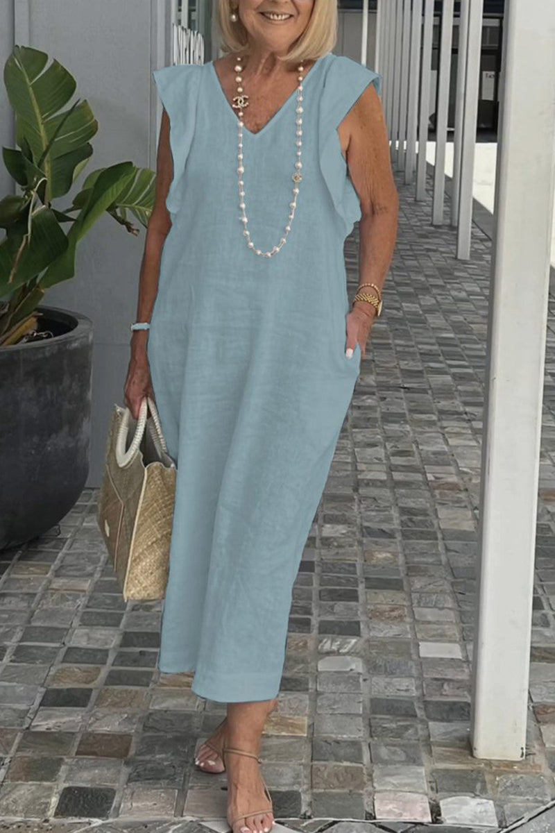 Sophisticated Dress with a Clean Classic Look