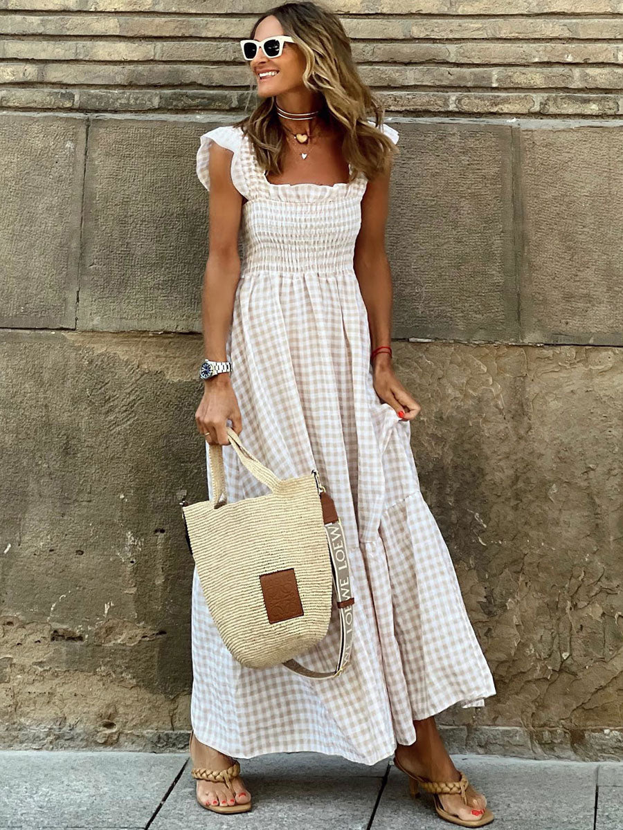 Sophisticated Dress with a Clean Classic Look