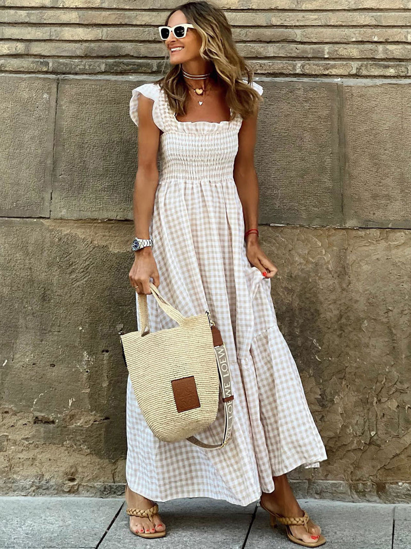Sophisticated Dress with a Clean Classic Look