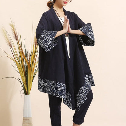 Well Tailored Cardigan with a Graceful Silhouette