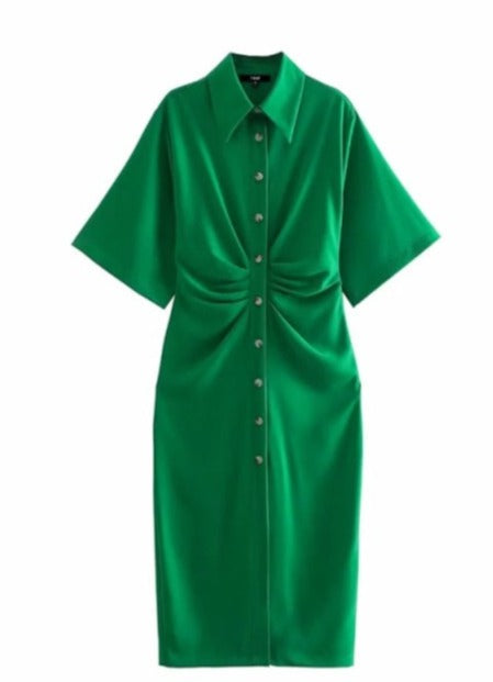 Effortlessly Elegant Dress with a Timeless Design