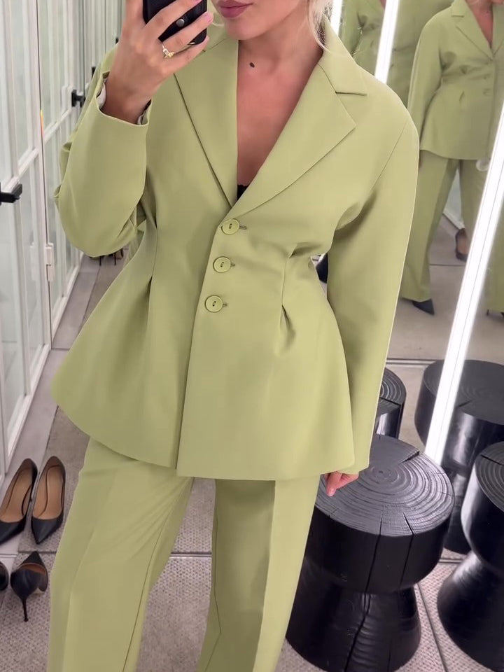 Classic Vintage & Enduringly Stylish Jacket
