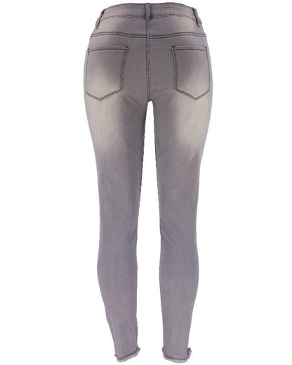 Elegantly Styled Pants for Everyday Wear