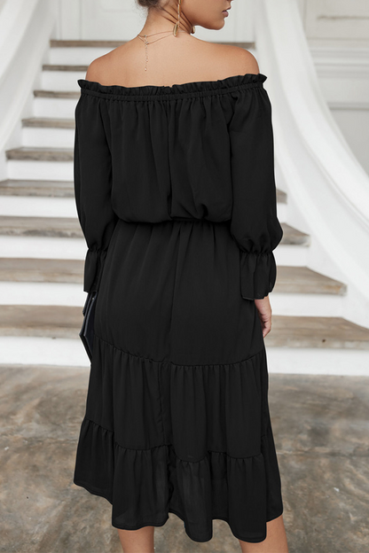 Sophisticated Dress with a Clean Classic Look