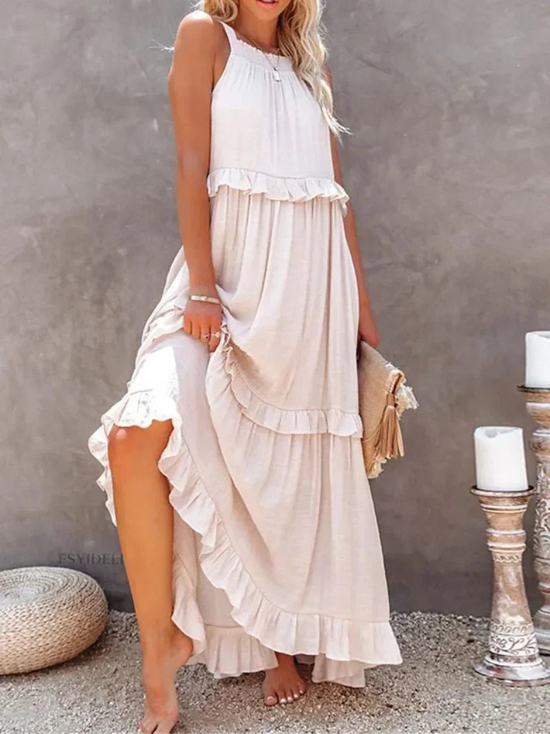 Beautifully Finished Dress in a Timeless Design