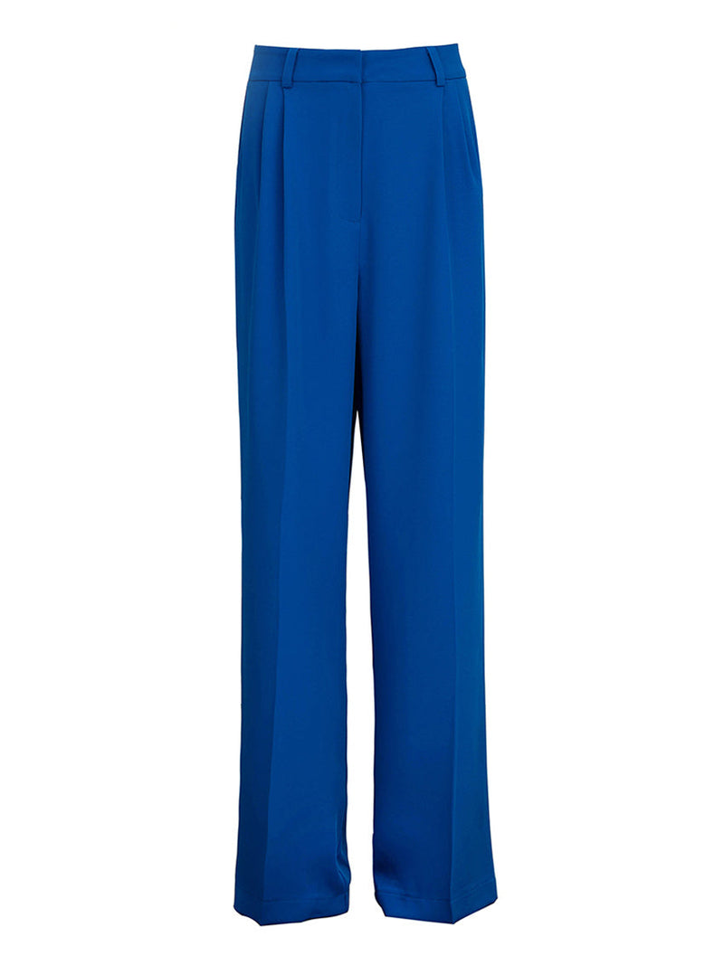 Gracefully Styled Pants for Any Occasion