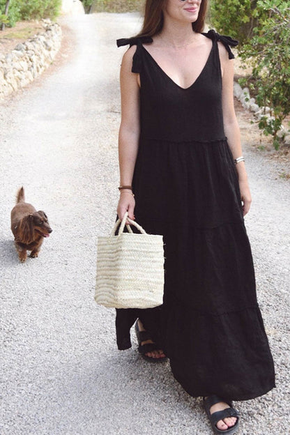 Effortlessly Elegant Dress with a Timeless Design