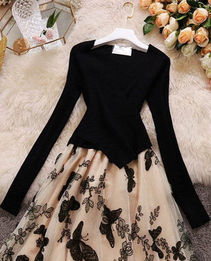 Sophisticated Dress with a Clean Classic Look