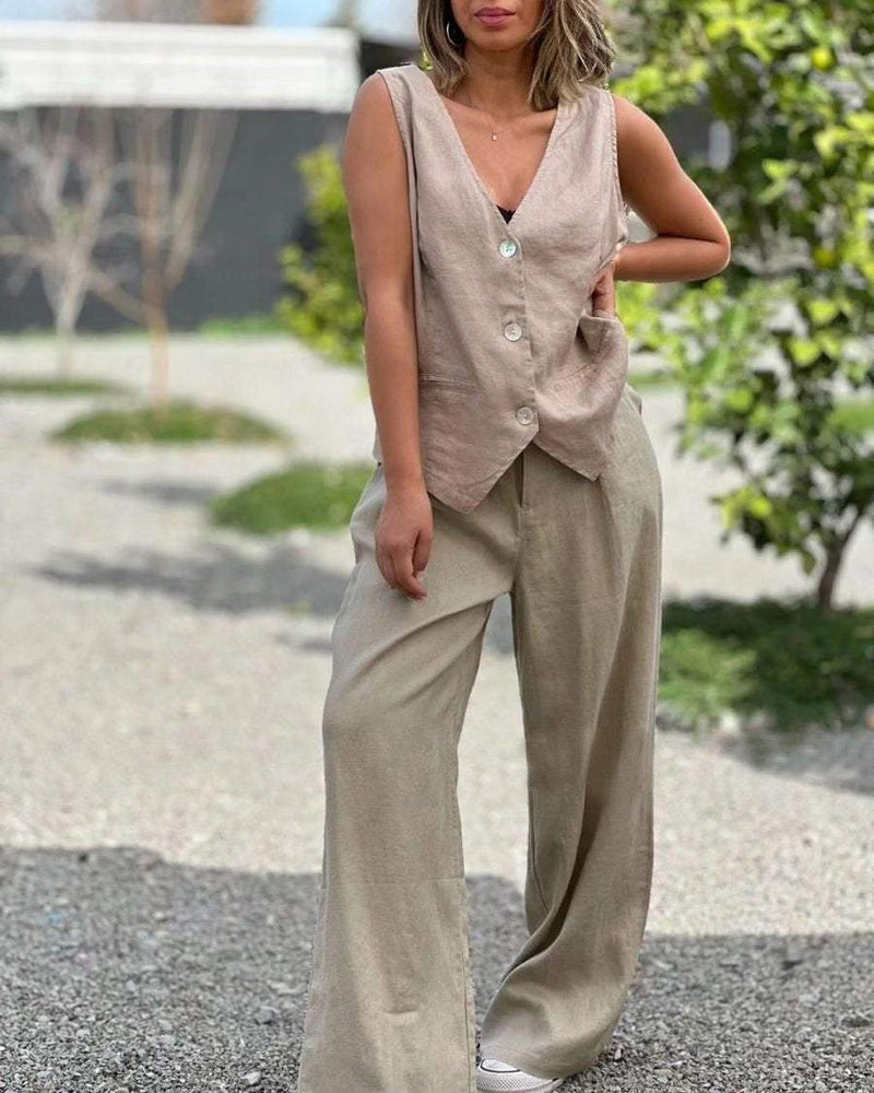 Vintage Inspired Pants with a Contemporary Edge