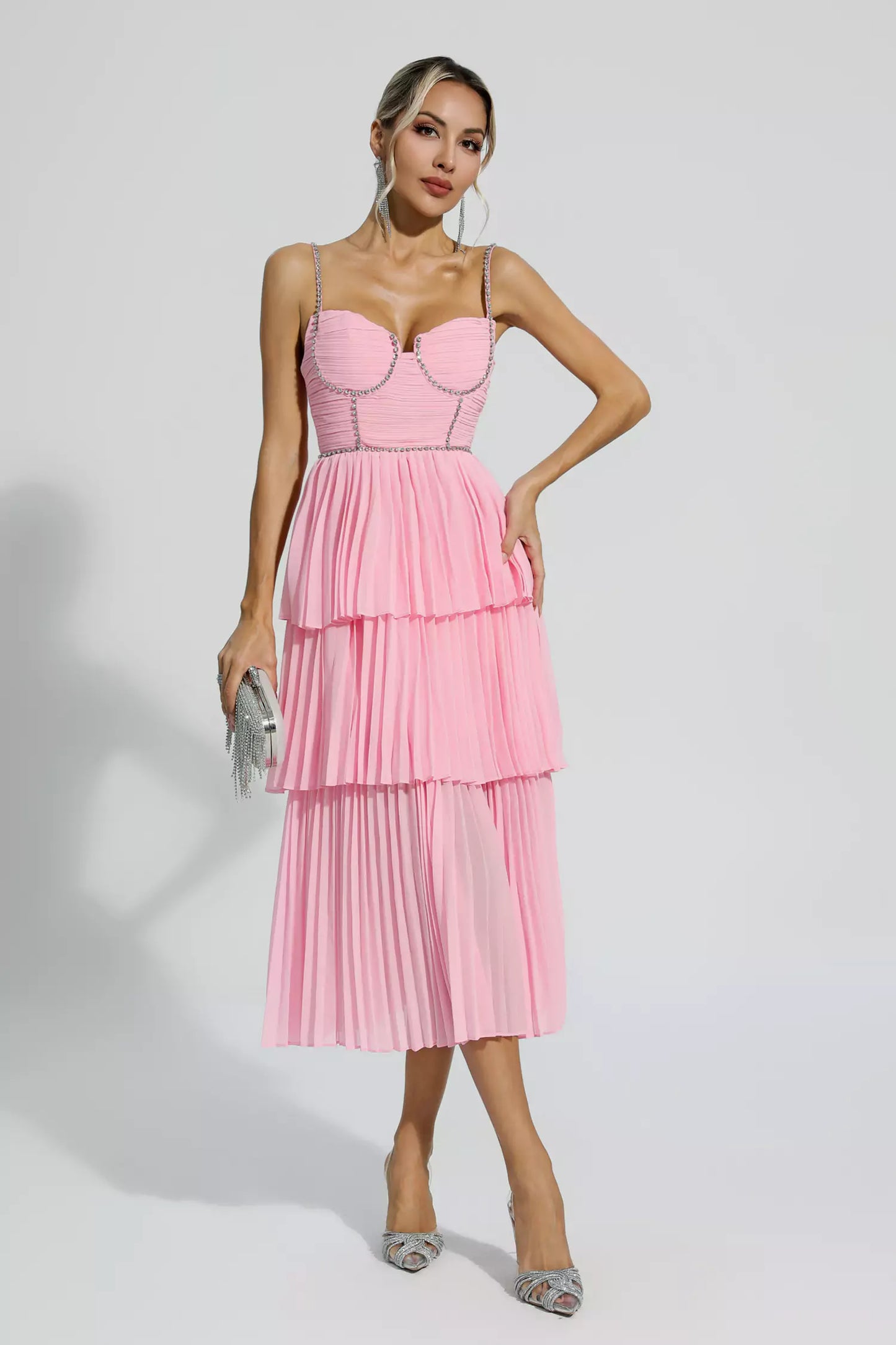 Gracefully Styled Dress for Any Occasion