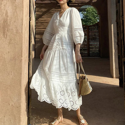 Sophisticated Dress with a Clean Classic Look