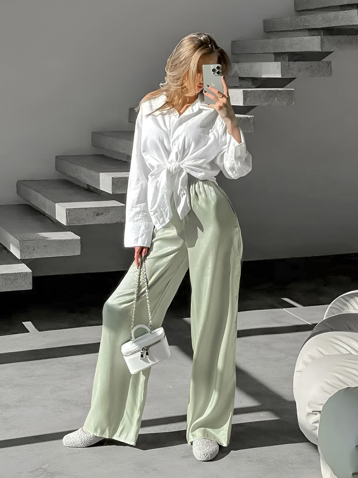 Elegantly Styled Pants for Everyday Wear