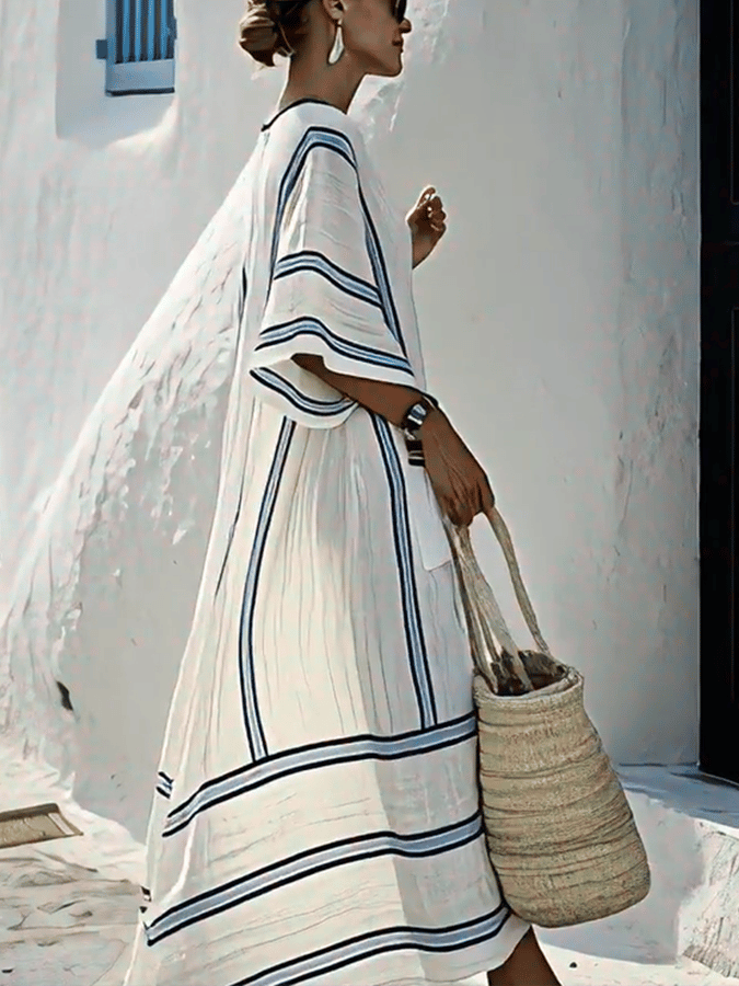 Classic Vintage Dress with a Flattering Fit